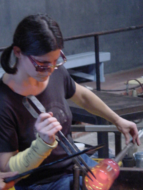 2003 Beth Lipman working in the Glass Studio