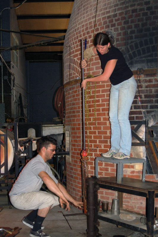 2006 Jessica Jane Julius and Skitch Manion in the Glass Studio