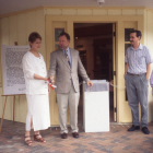 1995 DJFC opening (L to R) Rita Moonsammy, Barry Taylor, and Jack Shortlidge