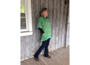 Gretchen Hulse Long Green Knit Sweatshirt