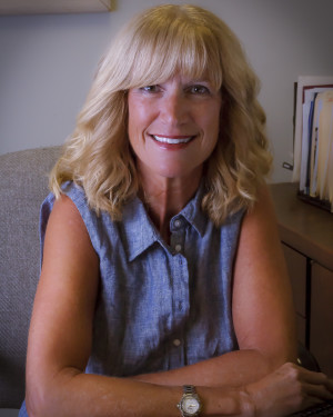 Headshot of Rody Barron, Director of Development at WheatonArts.